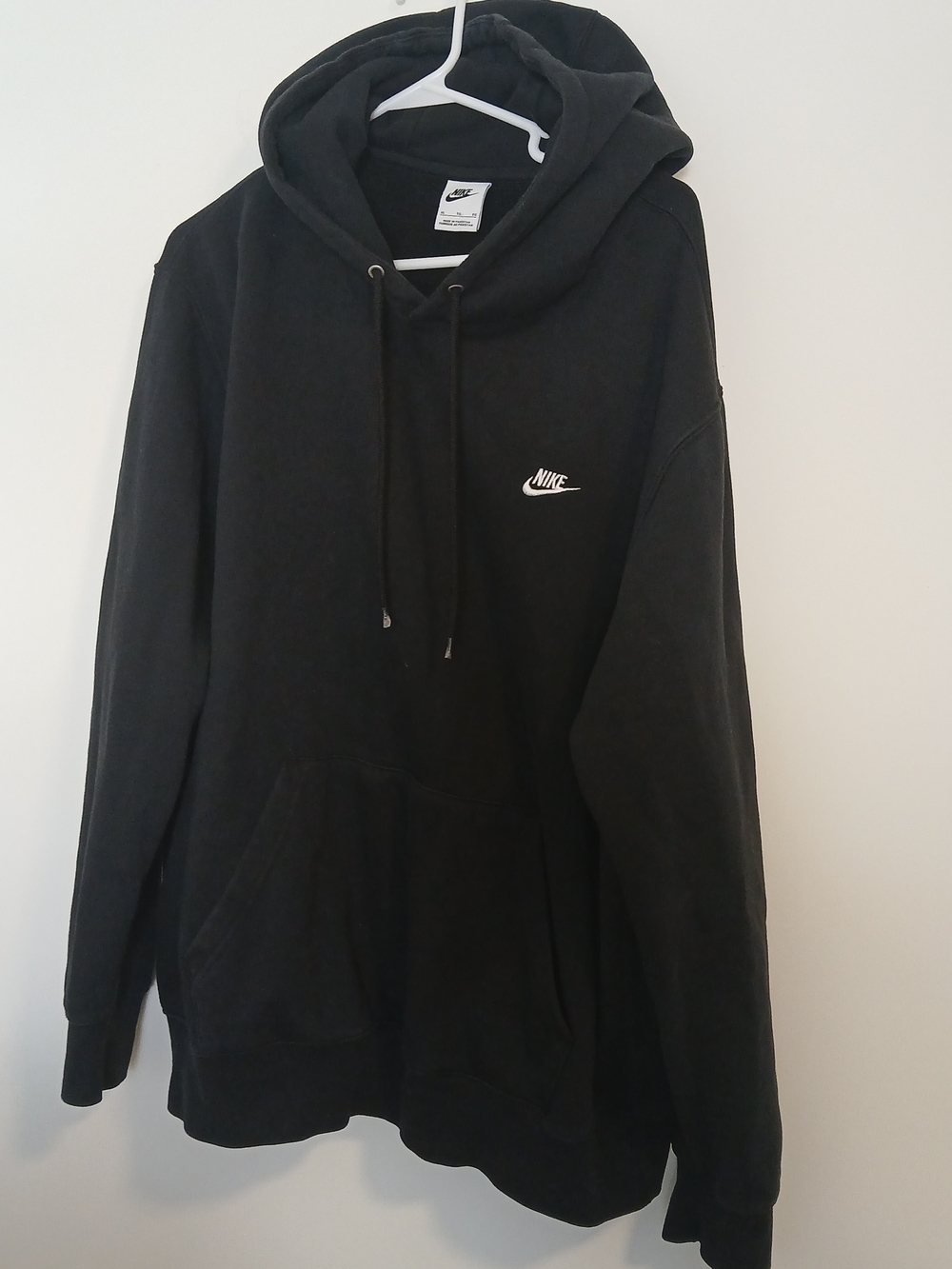 Nike Black Pullover Hoodie with White Swoosh Xl